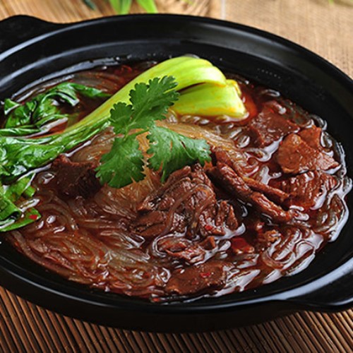         牛肉粉丝煲
